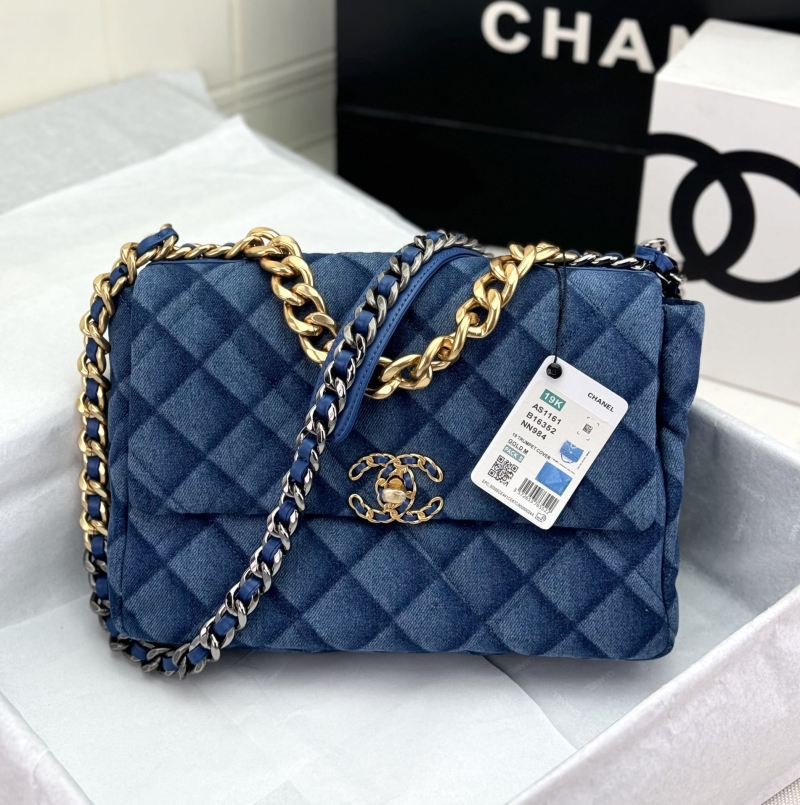 Chanel 19 Bags